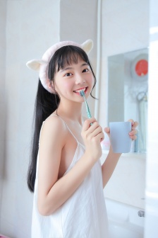 平田弥里
